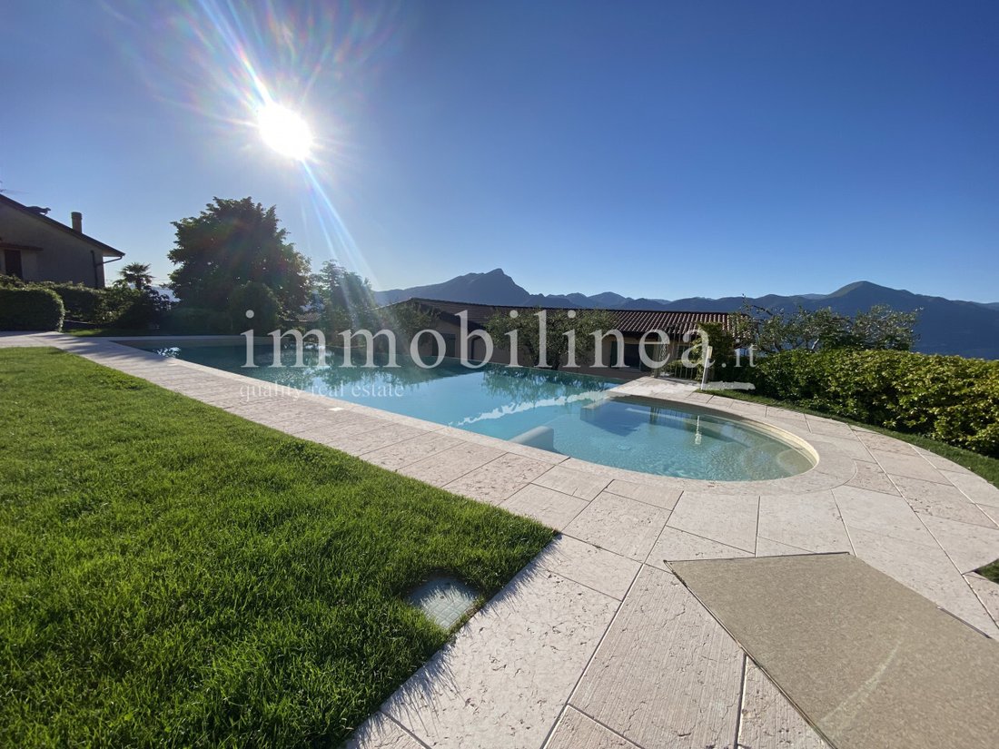 Apartment in Torri del Benaco, Veneto, Italy 1 - 17937018