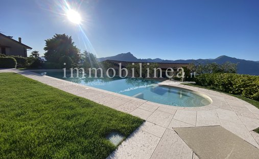 Apartment in Torri del Benaco, Veneto, Italy 1