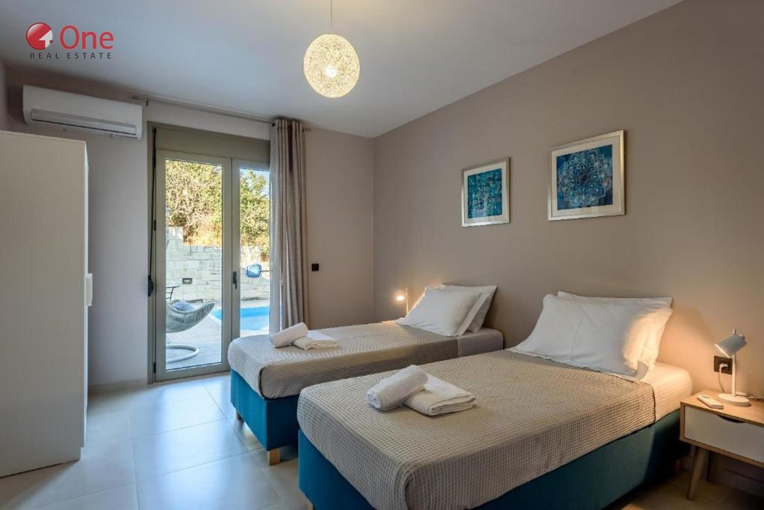 Apartment in Crete, Greece 4 - 17930669