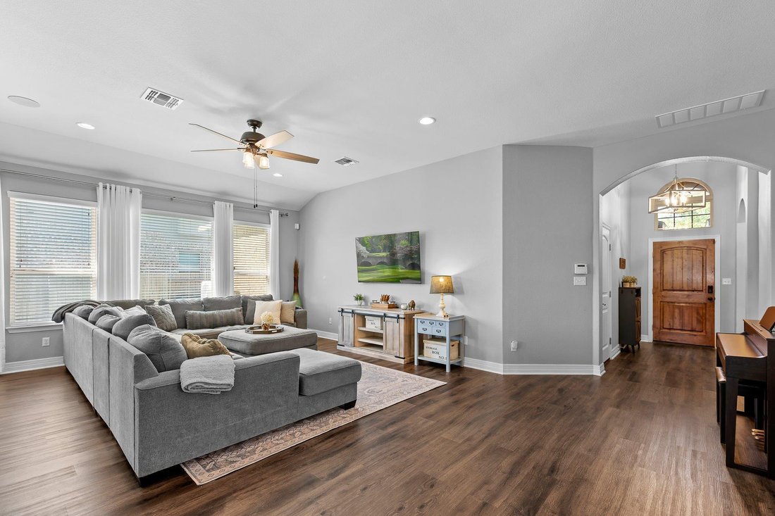 House in Georgetown, Texas, United States 5 - 17934311