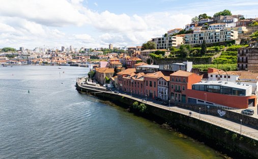 House in Santa Marinha e Sao Pedro da Afurada, Porto District, Portugal 1