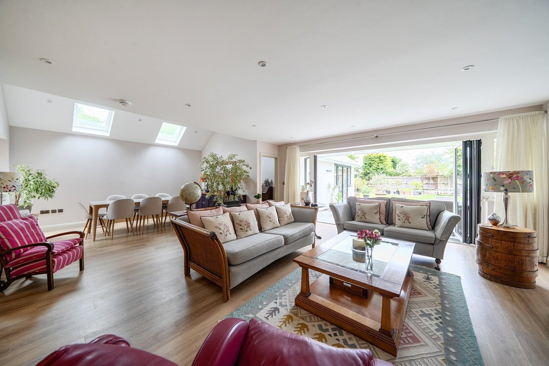 House in Lymington, England 2 - 17932776