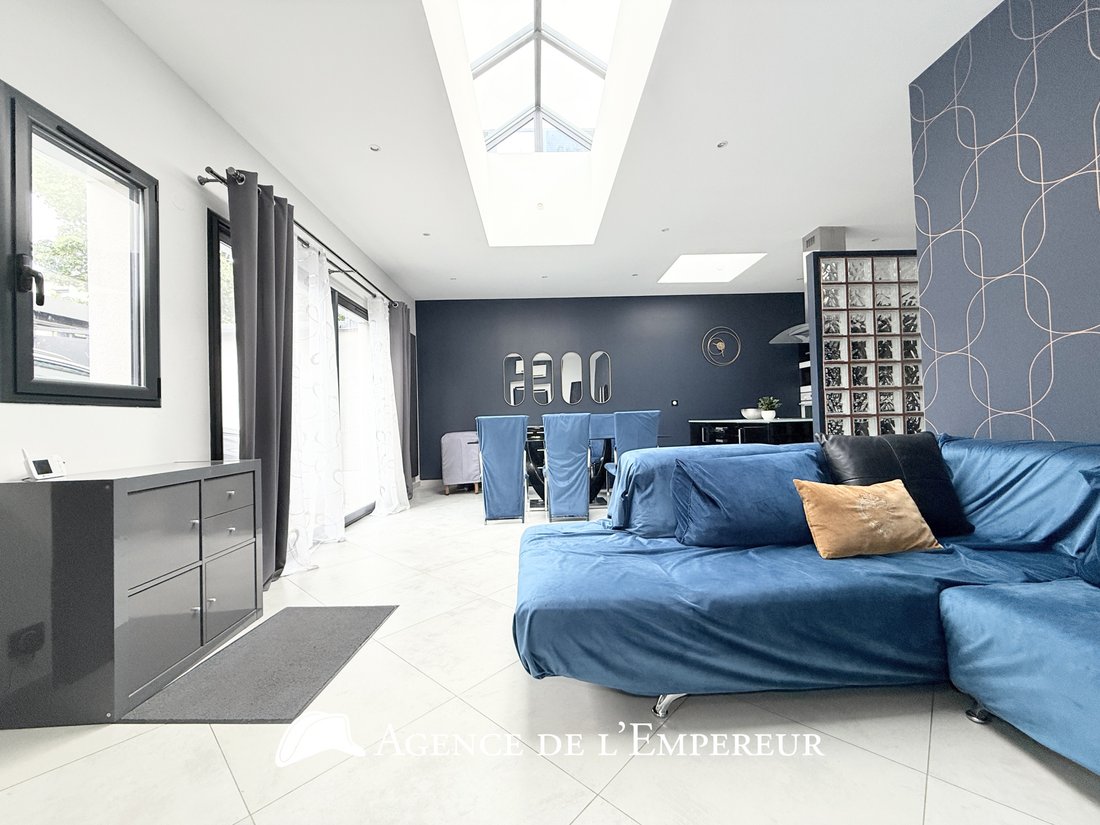 House in Centre Ville, Rueil-Malmaison, France 3 - 17937464