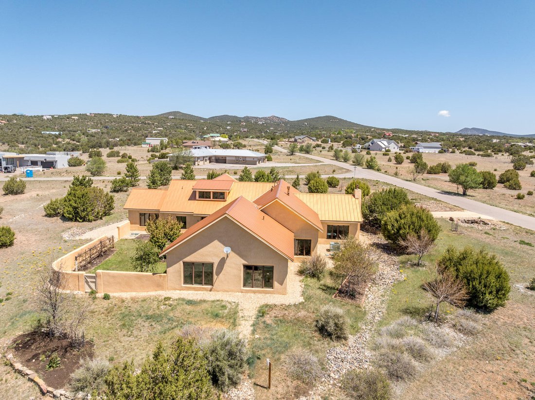 House in Sandia Park, New Mexico, United States 2 - 17933599