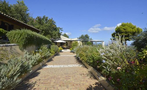Villa in Corfù, Peloponnese, Western Greece and the Ionian, Grecia 1