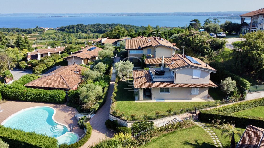 Villa in Soiano del Lago, Lombardy, Italy 2 - 17931217