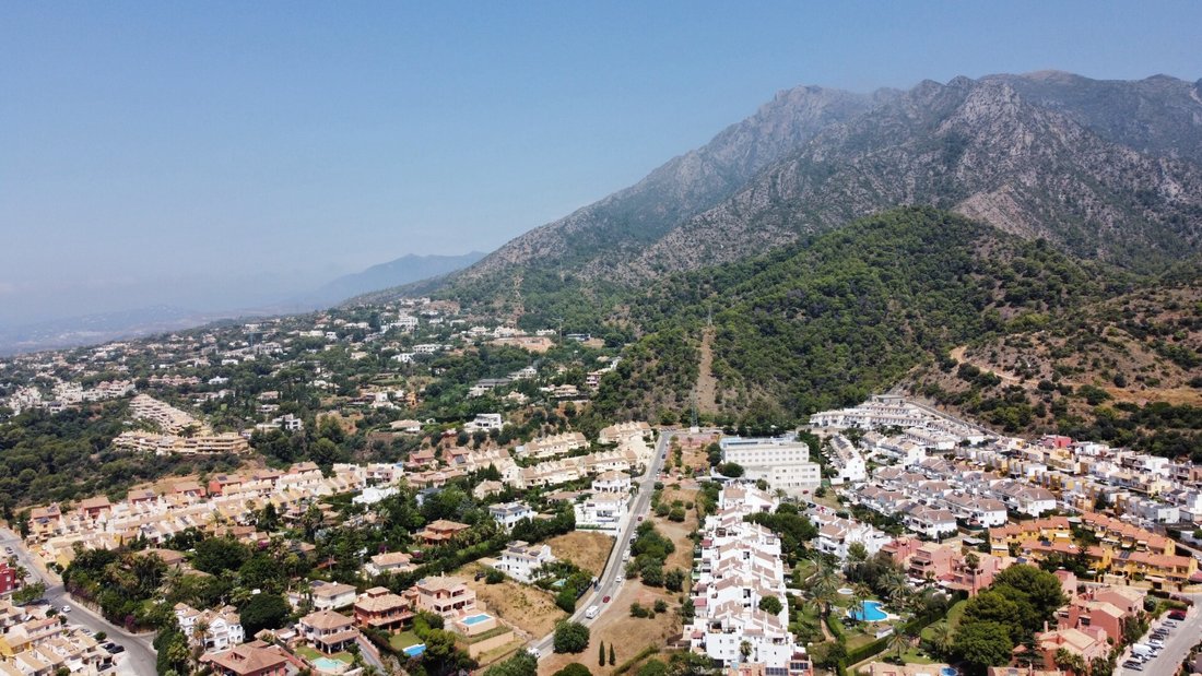 Land in Marbella, Andalusia, Spain 5 - 17928318