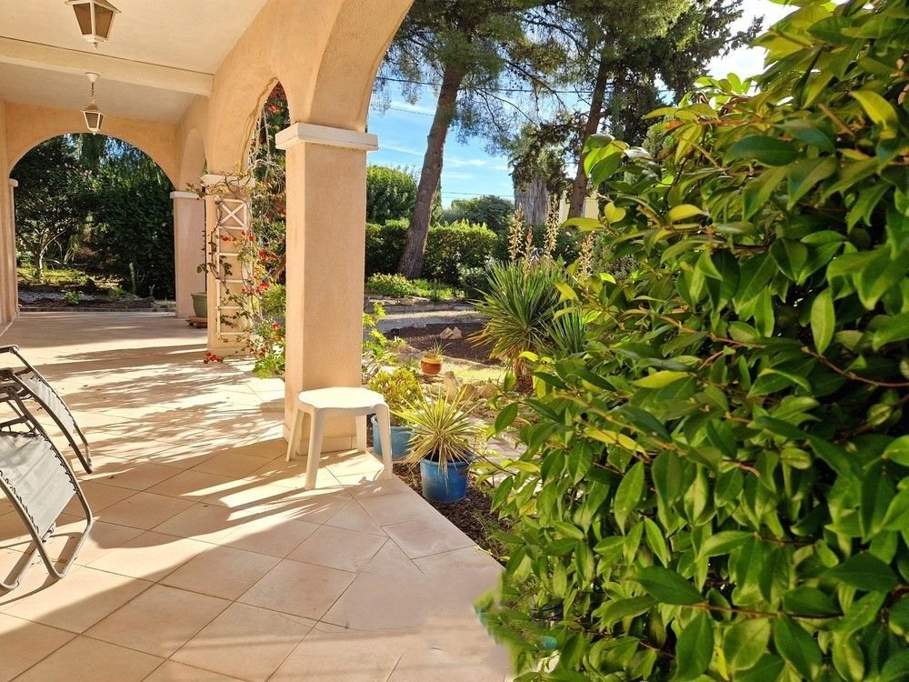 House in La Ciotat, Provence-Alpes-Côte d'Azur, France 2 - 16380938