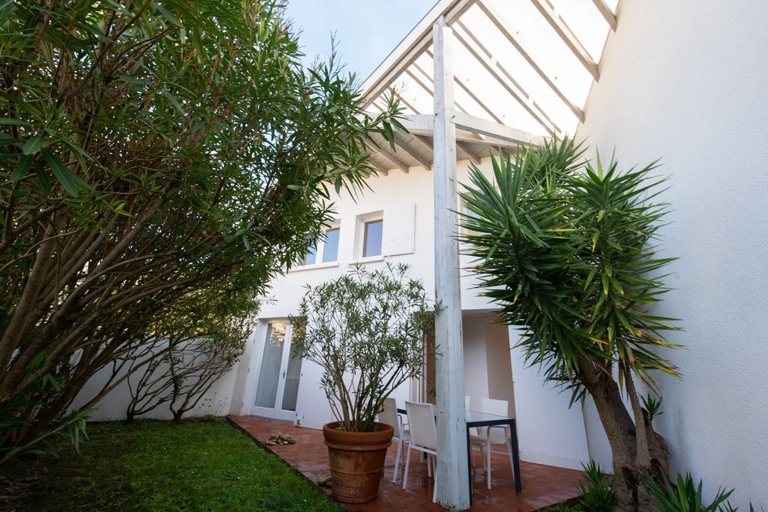 House in Le Lac-Bacalan, Bordeaux, France 1 - 17326873