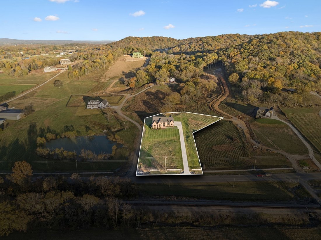 House in Eagleville, Tennessee, United States 2 - 17929066
