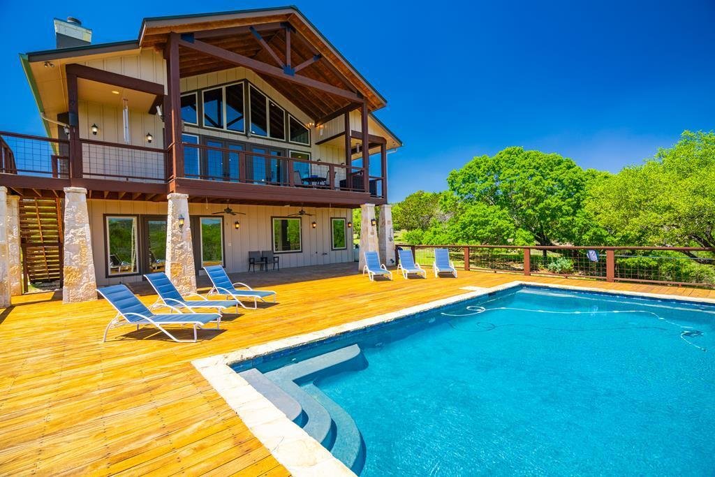House in Pipe Creek, Texas, United States 2 - 17928054