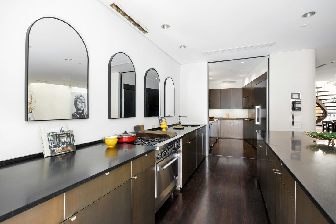 Townhouse in New York, New York, United States 4 - 16746847