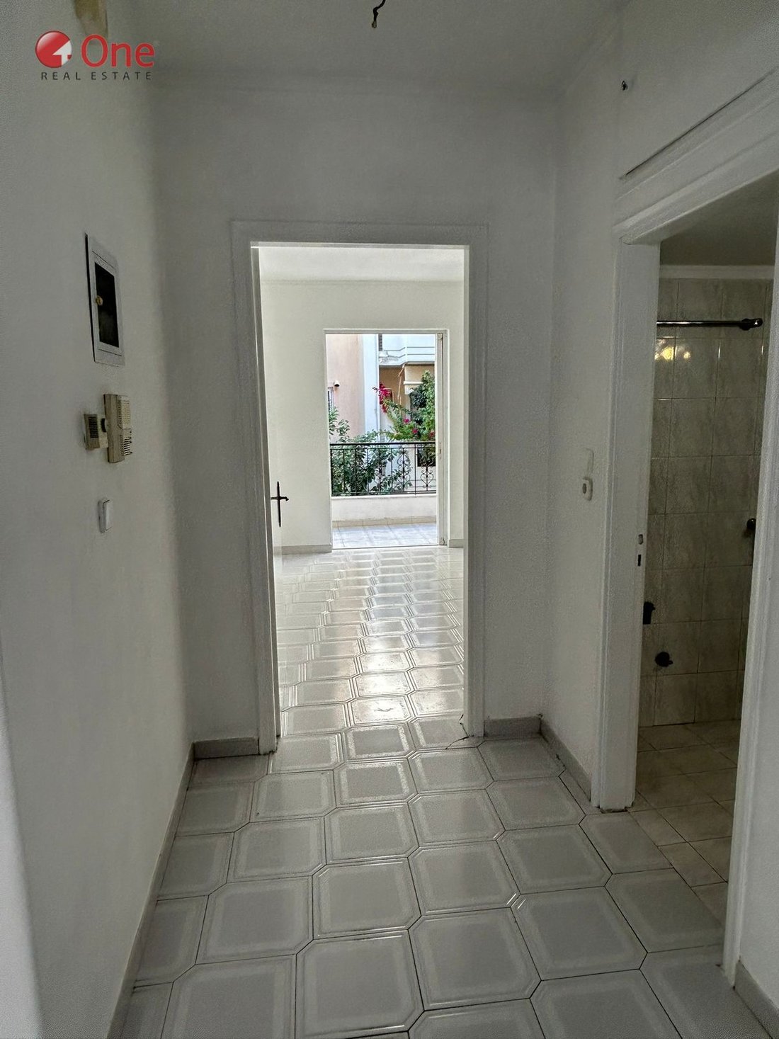 Apartment in 2nd District of Piraeus, Piraeus, Greece 4 - 17932110