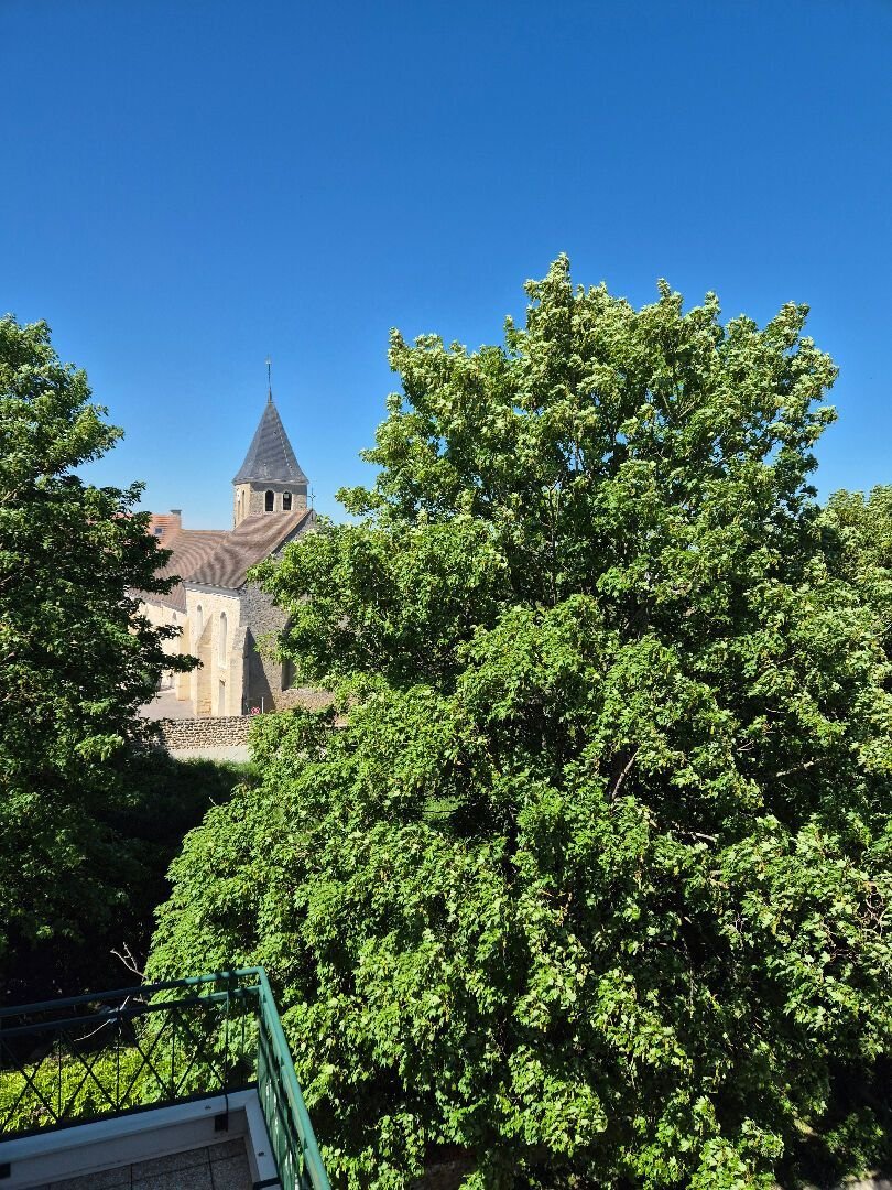 Apartment in Les Clayes-sous-Bois, Ile-de-France, France 2 - 17844584