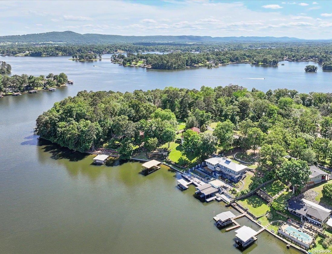 House in Hot Springs, Arkansas, United States 2 - 17931372