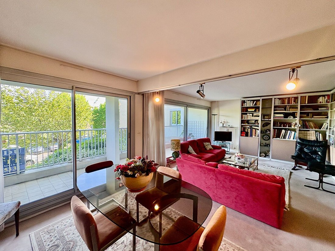 Apartment in Marly-le-Roi, Ile-de-France, France 2 - 16217358