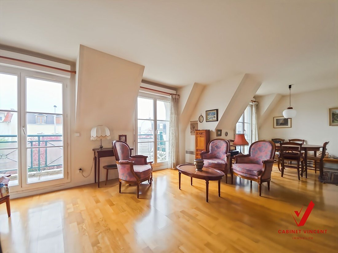 Apartment in Bois-Colombes, Ile-de-France, France 2 - 17418471