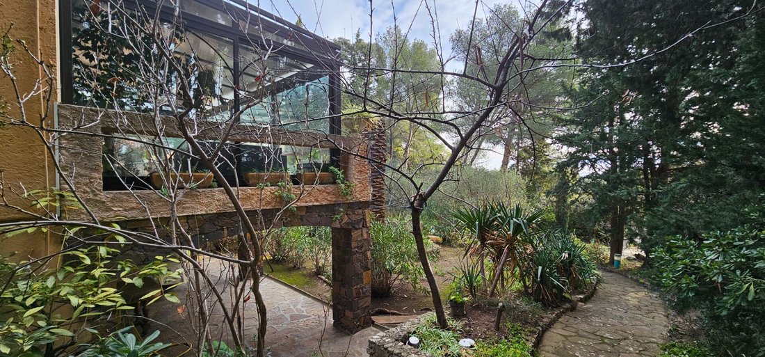 Villa in Le Dramont-Agay-Anthéor-Le Trayas, Saint-Raphaël, France 5 - 16409856