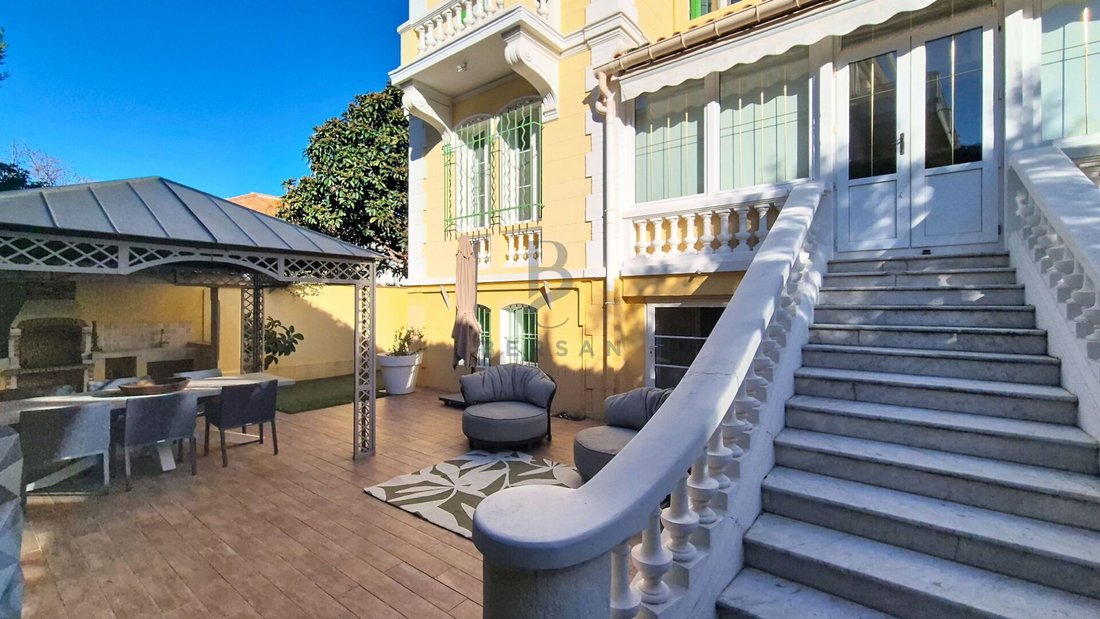 Villa in Le Dramont-Agay-Anthéor-Le Trayas, Saint-Raphaël, France 3 - 16879839