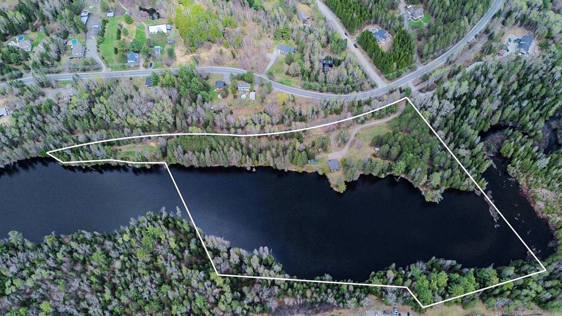 Villa in Mont-Tremblant, Quebec, Canada 1 - 17939078