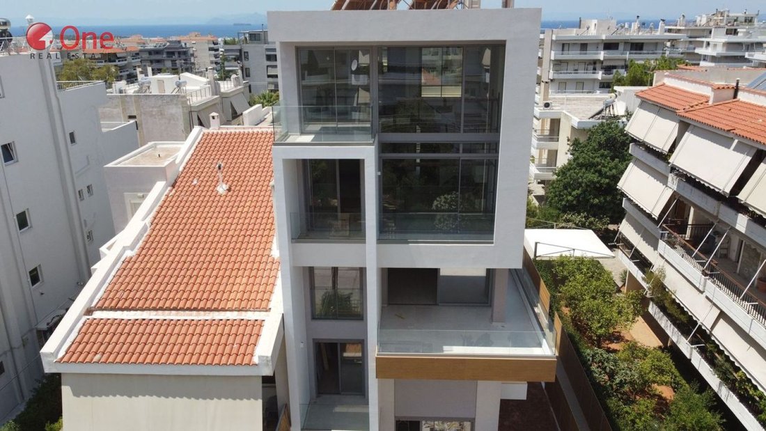 House in Glyfada, Attica, Greece 1 - 17931696