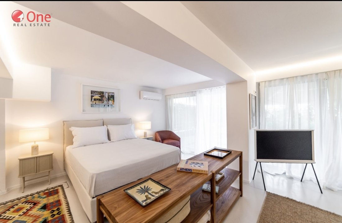 Apartment in Vouliagmeni, Attica, Greece 3 - 17930452