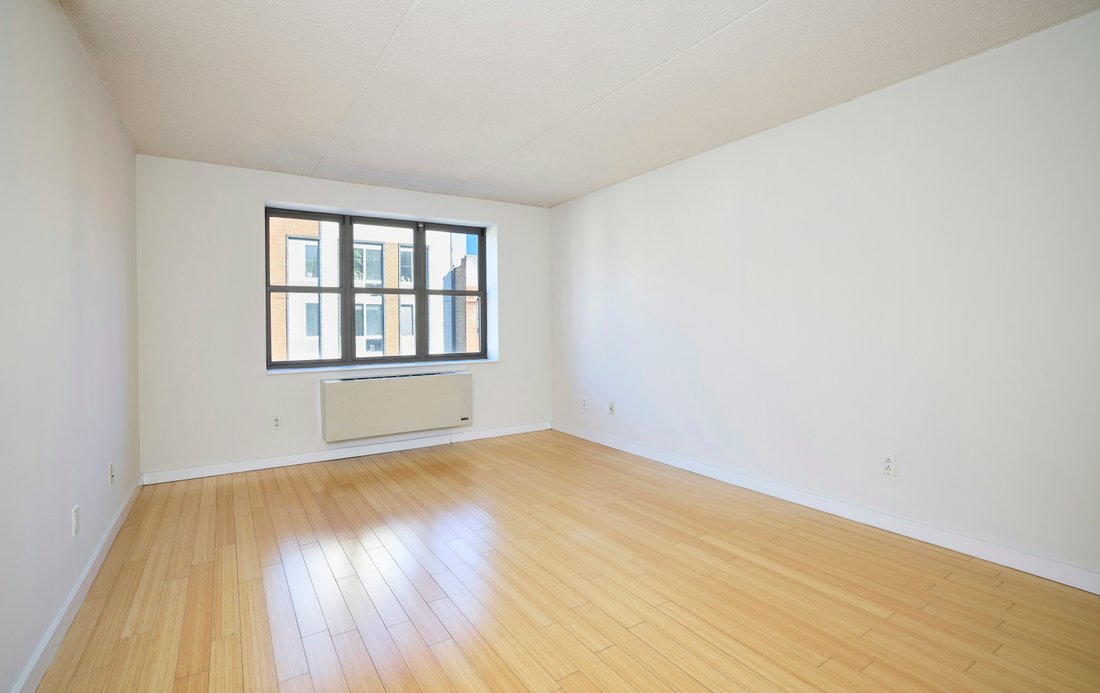 Condo in New York, New York, United States 2 - 17220343