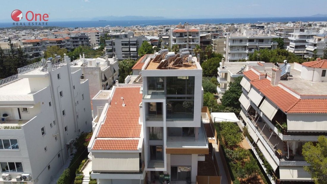 House in Glyfada, Attica, Greece 2 - 17931696