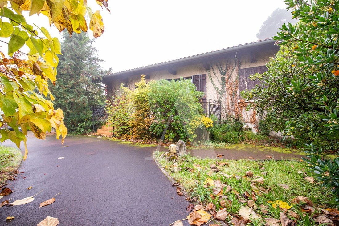House in Mérignac, Nouvelle-Aquitaine, France 2 - 15960859