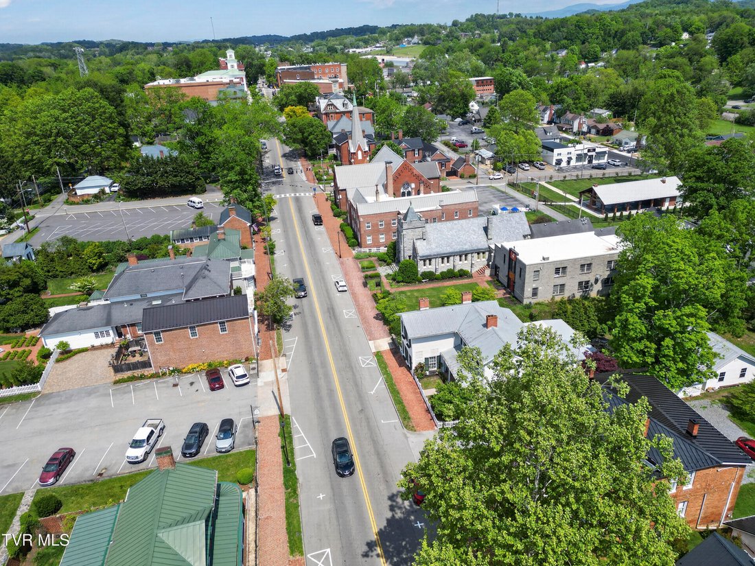 House in Abingdon, Virginia, United States 4 - 17932492