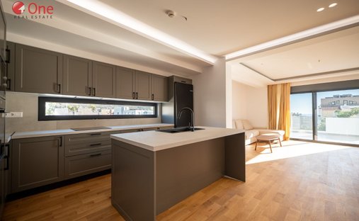 Haus in Glyfada, Attika, Griechenland 1