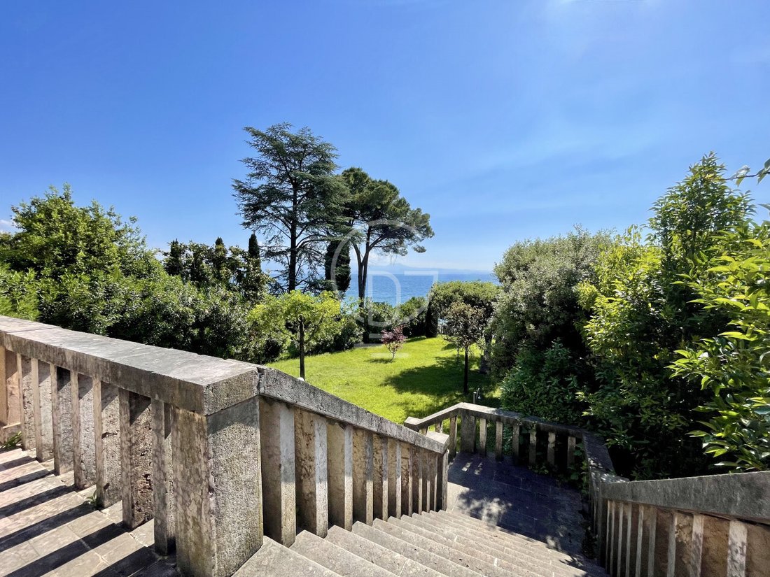 Apartment in Hill Zone, Padenghe sul Garda, Lombardy 5 - 17931132