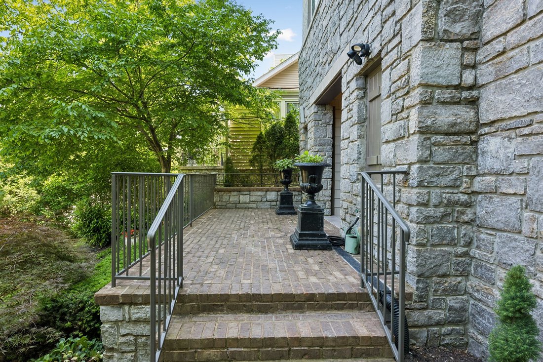 House in Nashville, Tennessee, United States 3 - 17942299
