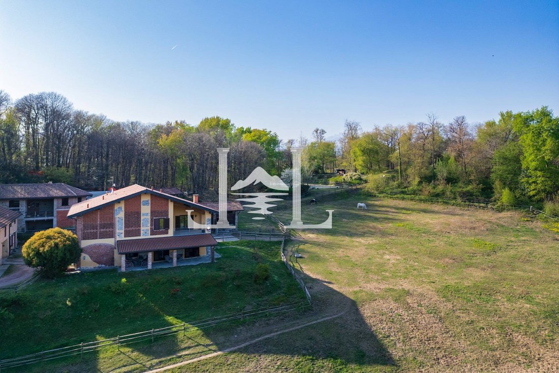 Villa in Leggiuno, Lombardy, Italy 5 - 17936134