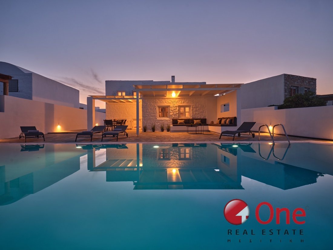 House in Paros, Aegean, Greece 2 - 17931907