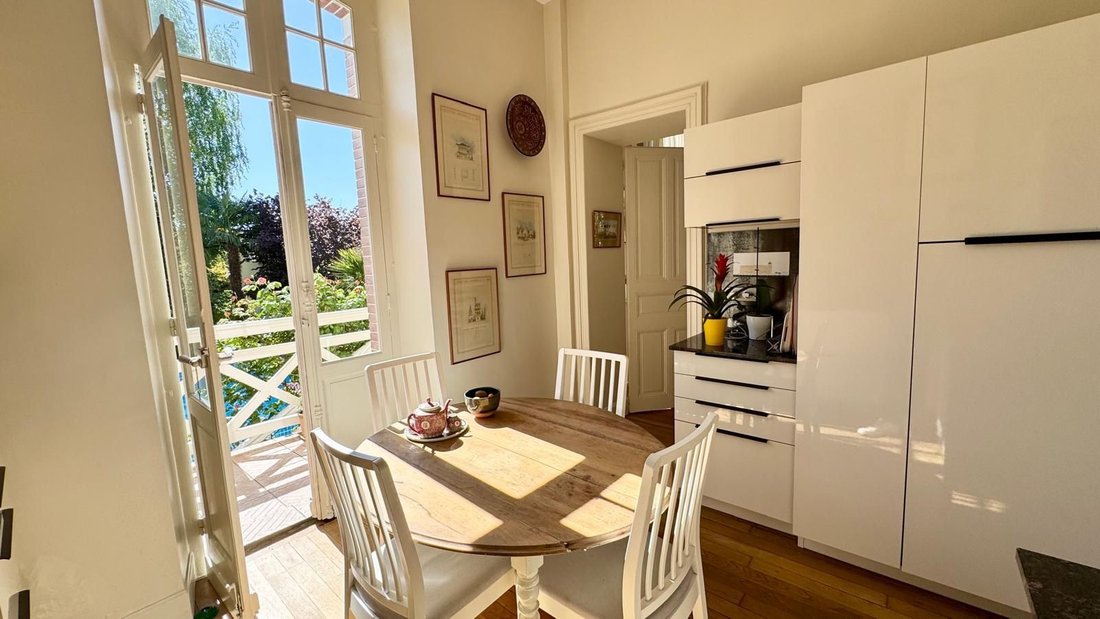 House in Pau, Nouvelle-Aquitaine, France 4 - 16296752