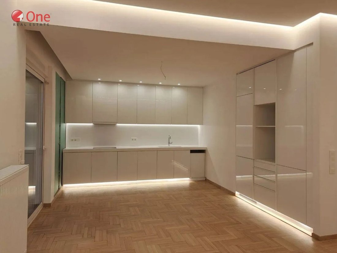 Apartment in Sunoikia Kolonakiou, 1st District of Athens, Athens 2 - 17931715