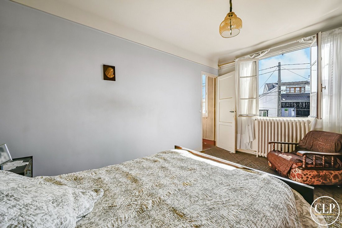 House in Arrondissement of Bobigny, Ile-de-France, France 4 - 16227386
