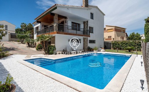 House in Vilanova i la Geltru, Catalonia, Spain 1