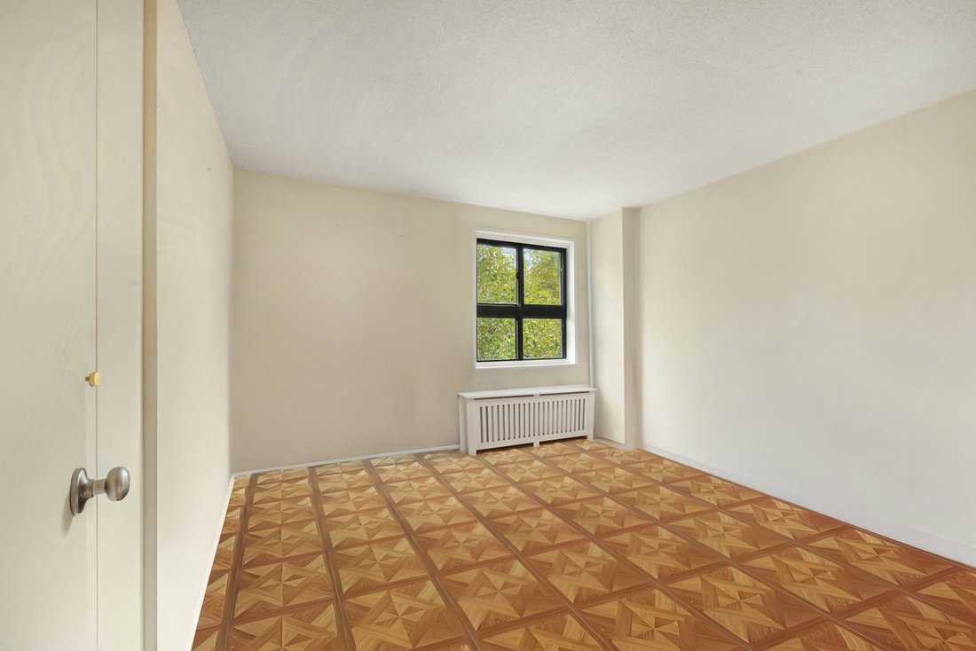 Co Op in New York, New York, United States 3 - 16747920