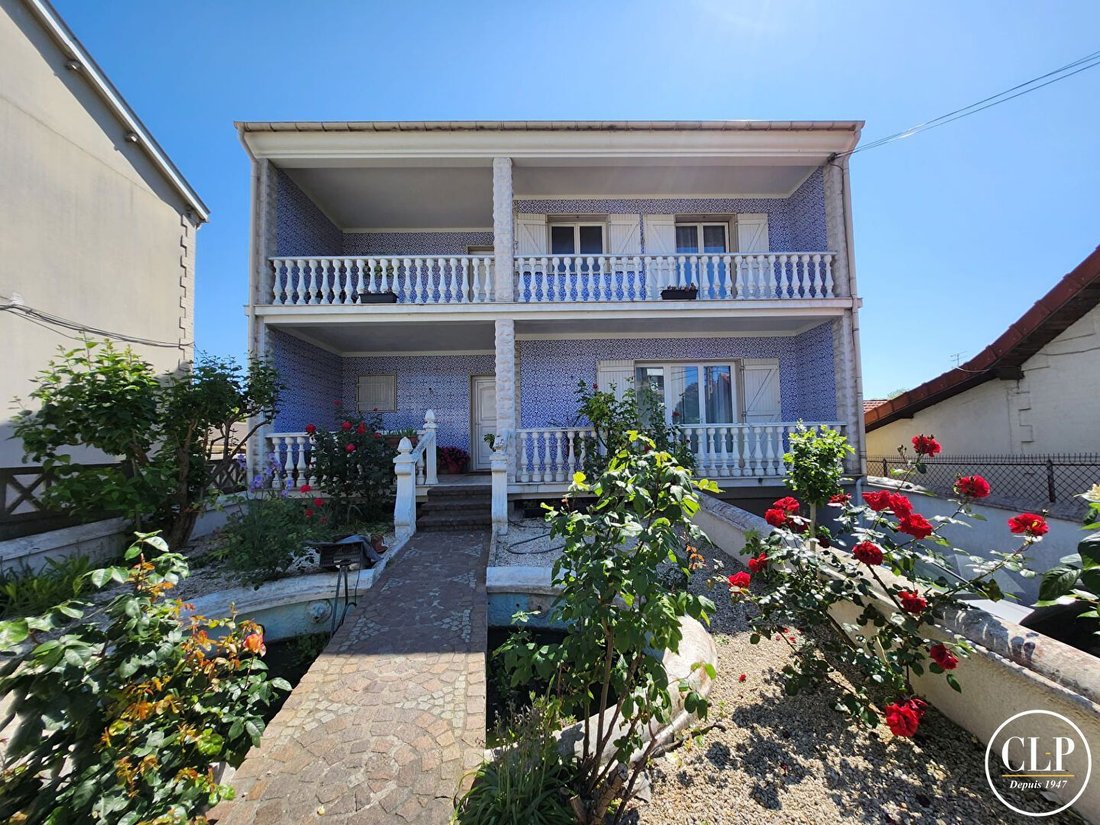 House in Arrondissement of Bobigny, Ile-de-France, France 1 - 16073989