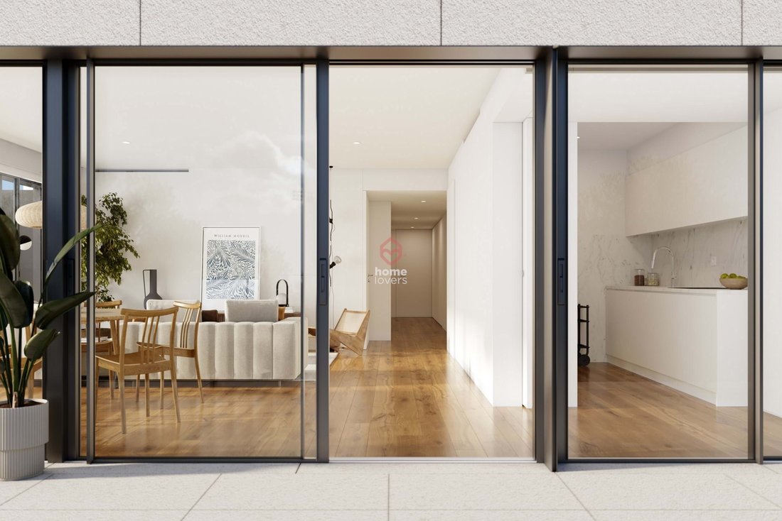 Apartment in Paranhos, Porto District, Portugal 2 - 17931652