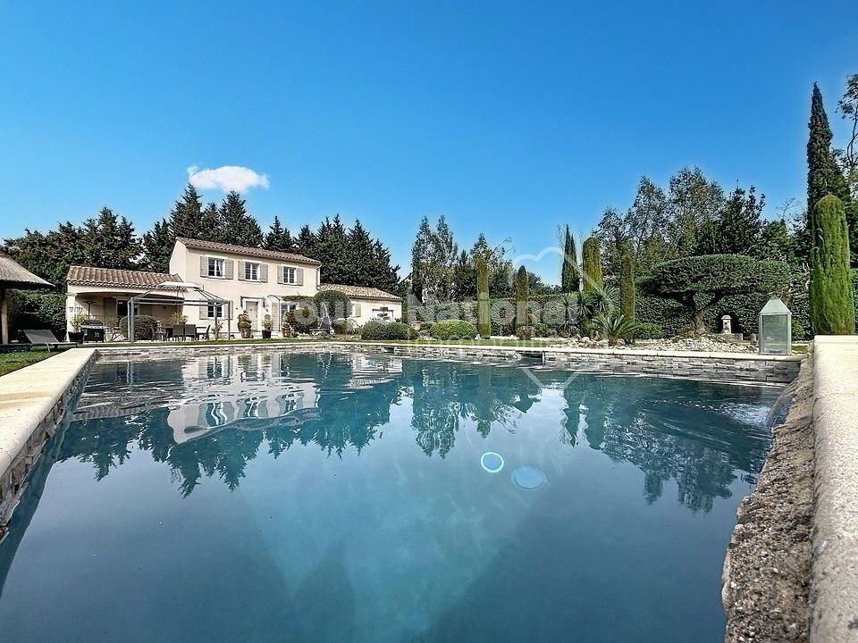 House in Noves, Provence-Alpes-Côte d'Azur, France 2 - 17357116