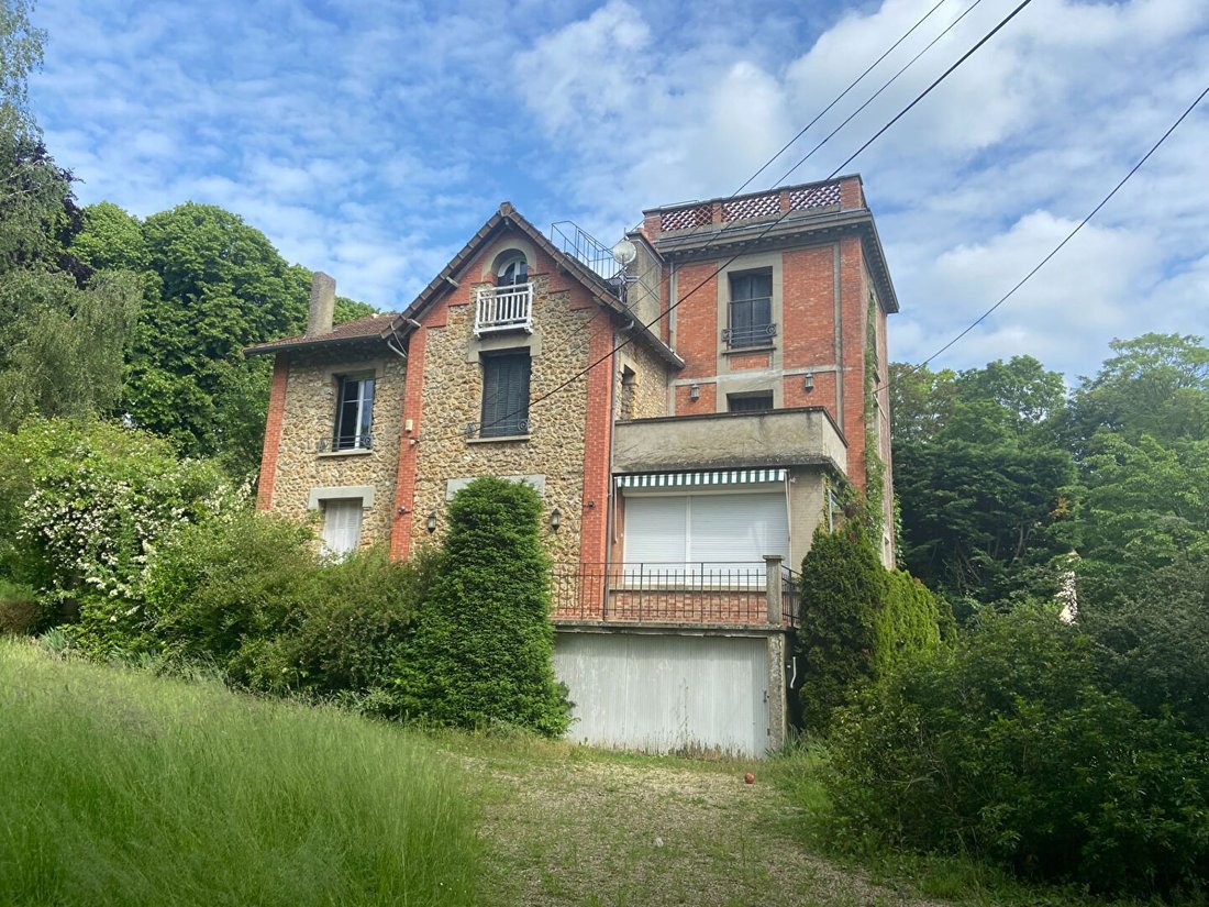 House in L'Étang-la-Ville, Ile-de-France, France 1 - 16121815