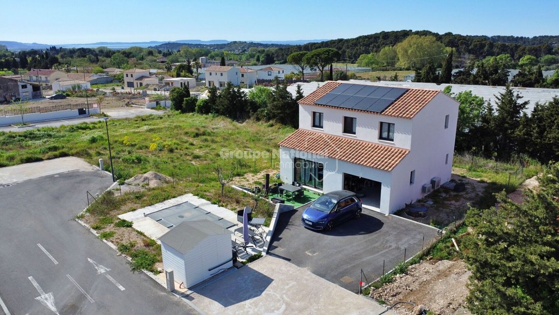 House in Jas de Rhodes-Grande Colle, Les Pennes-Mirabeau, France 1 - 17676761