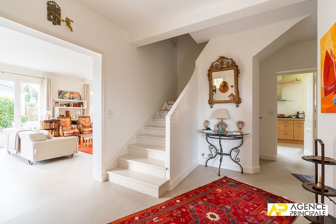 Maison à Sud, Le Mesnil-le-Roi, France 1 - 17562464
