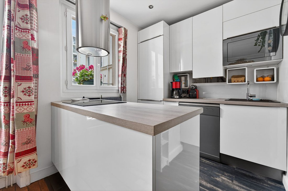 Apartment in Clignancourt-Jules Joffrin, Paris 18e Arrondissement, Paris 2 - 17942979