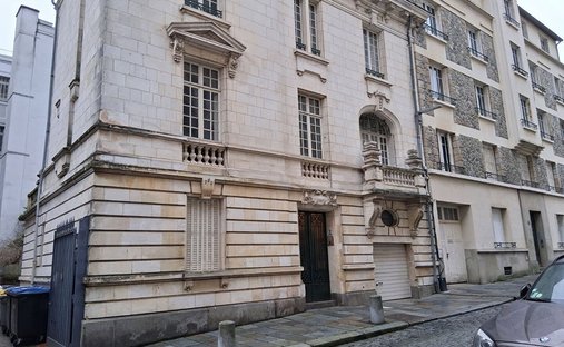 House in Centre, Rennes, France 1