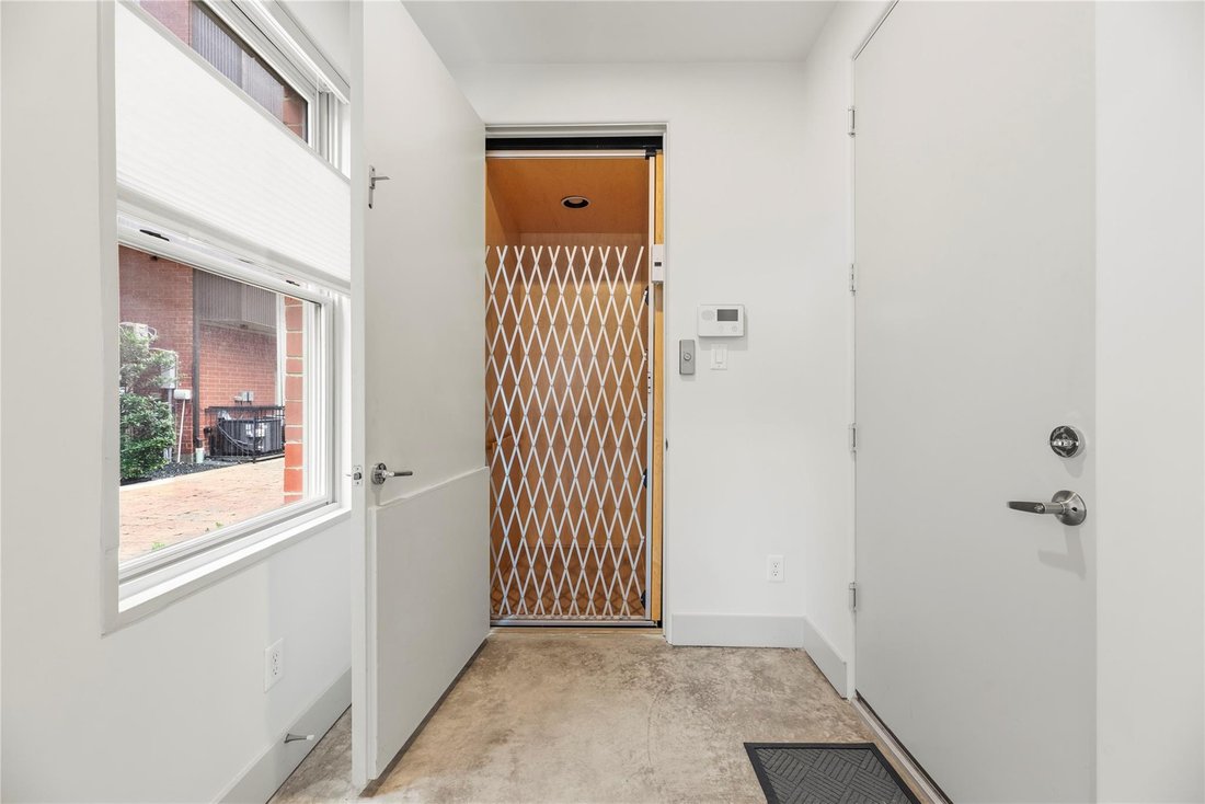 Townhouse in Houston, Texas, United States 2 - 17934990