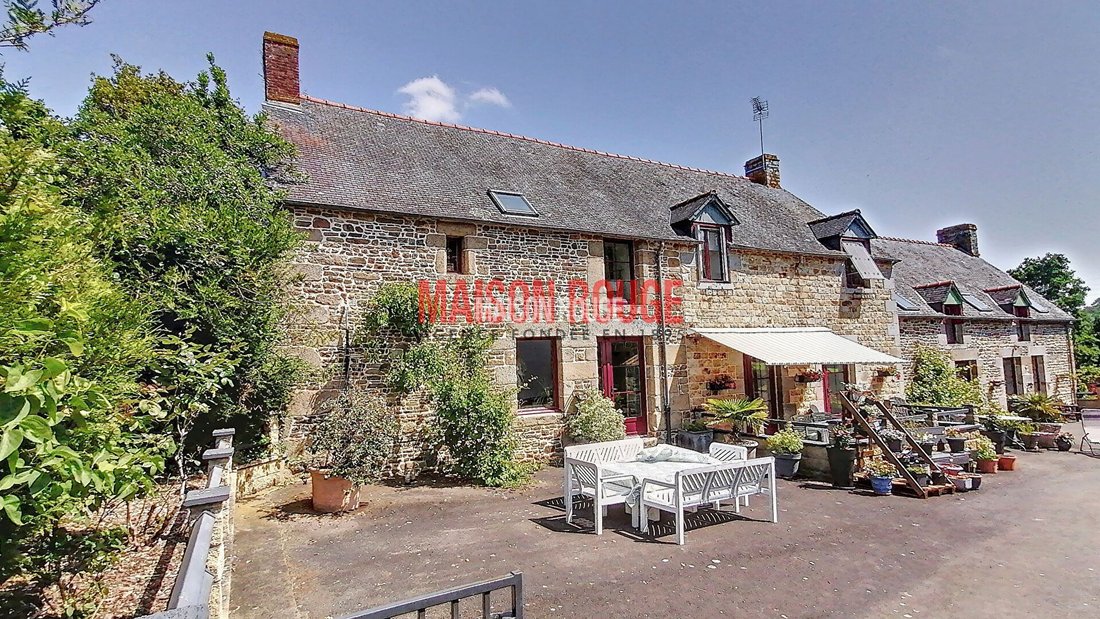 House in Bazouges-la-Perouse, Brittany, France 2 - 16068568